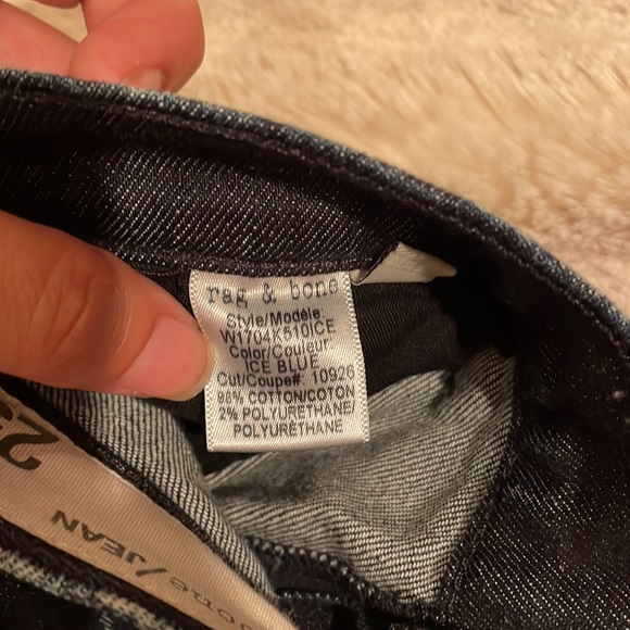 Size 25 Jeans Rag and Bone - Picture 3 of 3